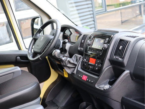Peugeot Boxer 2.0 BlueHDI 131pk Euro 6 - L2H2 - Schuifdr. L+R - Airco - Cruise - Camera