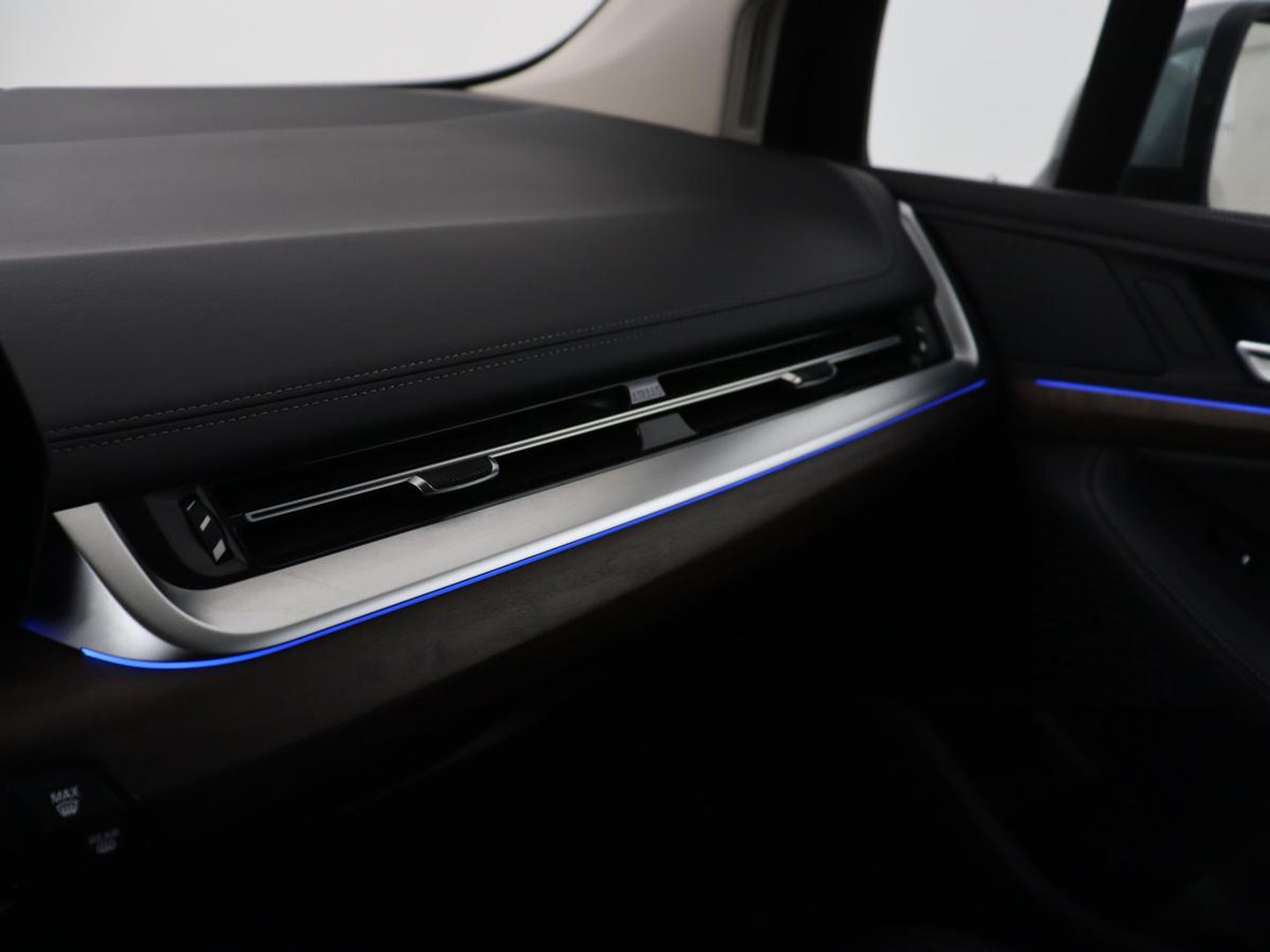 BMW 2 Serie Active Tourer 225e xDrive Luxury Line | SOH 95,1% | Trekhaak | Leder | Full LED | Head Up| Keyless | Navigatie | Carplay | 17" | Stoelverwarming | 360 Camera | Adaptive Cruise | PHEV | Plug In