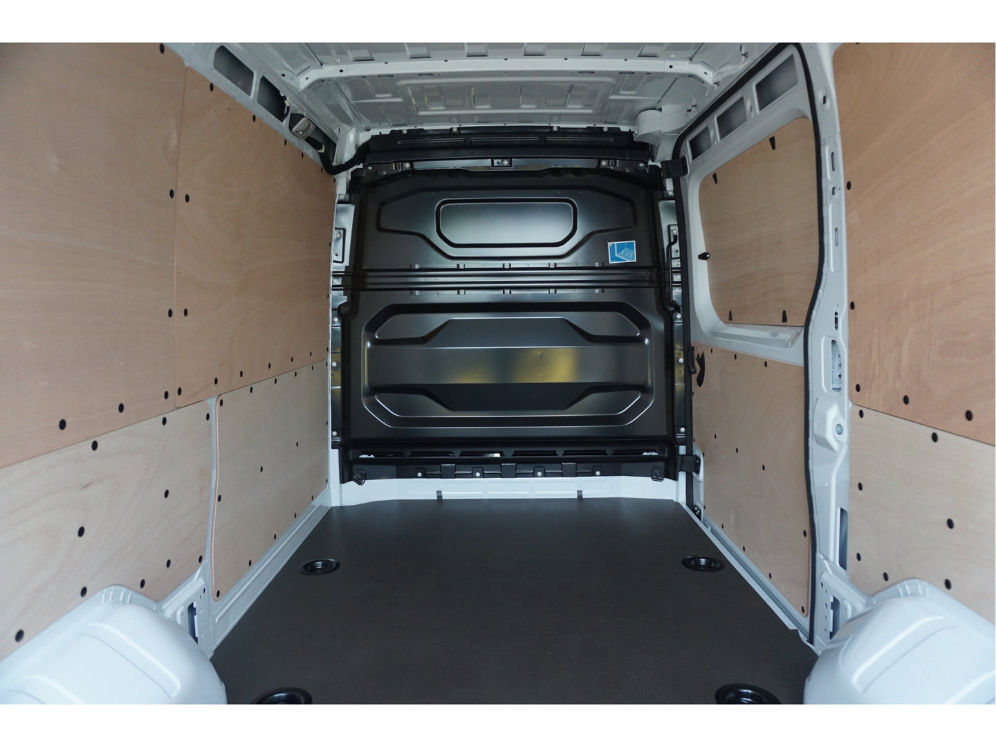 Renault Master E-Tech T35 L2H2 Extra Long range 87 kWh AUT Airco, Navi, Leder, Betimmering, Trekhaak NR. T04*