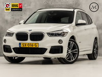 BMW X1 - sDrive20i M Sport High Executive 192Pk Automaat (PANORAMADAK, M PAKKET, DEALER ONDERHOUDEN, GROOT NAVI, HEAD-UP DISPLAY, HARMAN/KARDON, ELEK SPORTSTOELEN, CAMERA, ELEK ACHTERKLEP, STOELVERWARMING, NIEUWSTAAT)