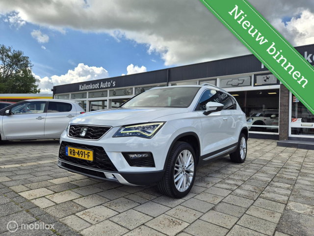 SEAT Ateca - 1.4 EcoTSI Xcellence, Trekhaak, Dealer onderhoud!