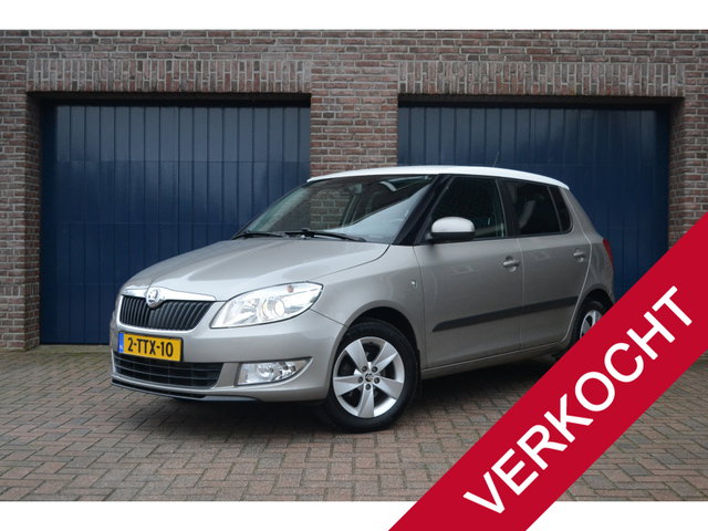 Škoda Fabia - 1.2 TSI Drive | Trekhaak | Airco | Navigatie | Xenon | Cruise | Dealer onderhouden