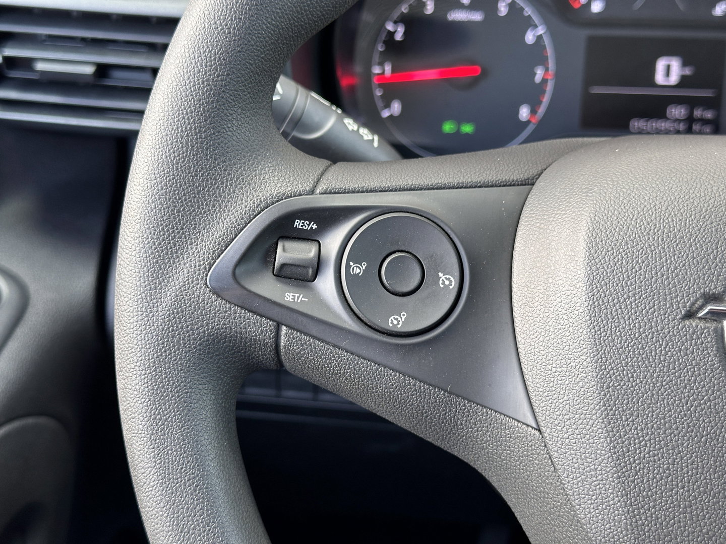 Opel Combo 1.5D L1H1 Standaard | Marge! | Cruise Control | Parkeersensoren | Apple Carplay | Android Auto |