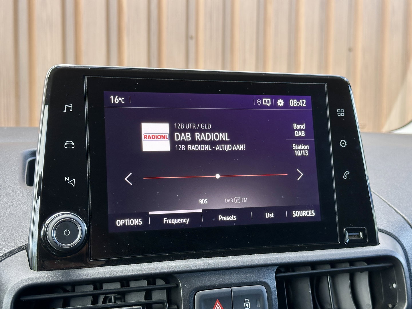 Opel Combo 1.5D L1H1 Standaard | Marge! | Cruise Control | Parkeersensoren | Apple Carplay | Android Auto |