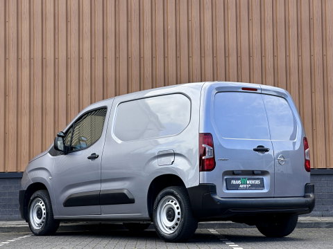 Opel Combo 1.5D L1H1 Standaard | Cruise Control | Parkeersensoren | Apple Carplay | Android Auto |