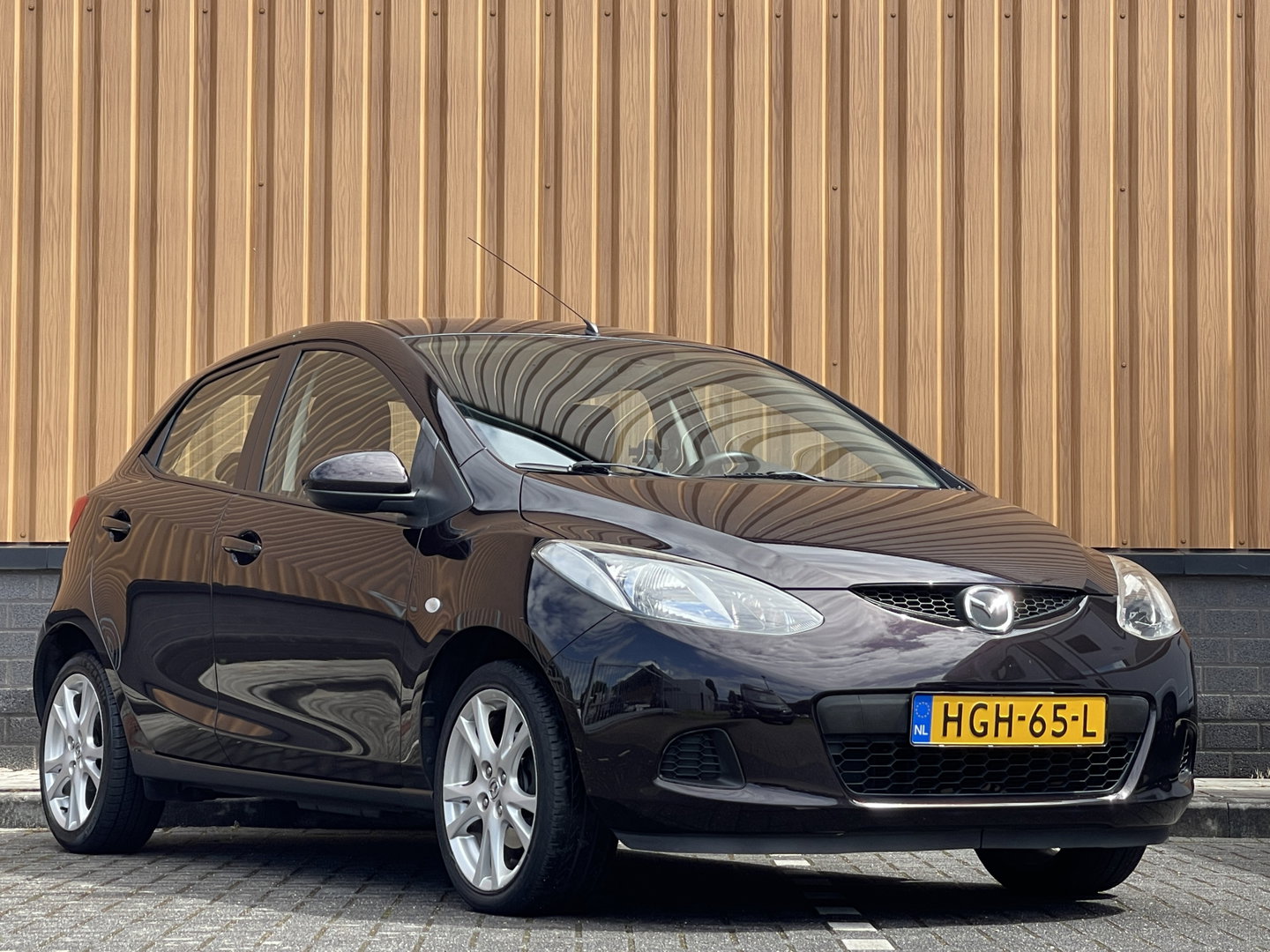 Mazda 2 1.5 GT-L | Airconditioning | Stoelverwarming | Elektrische Ramen | 16'' Lichtmetaal |
