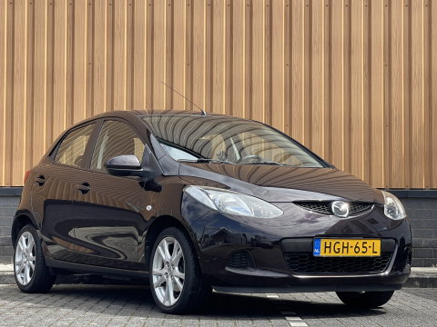 Mazda 2 1.5 GT-L | Airconditioning | Stoelverwarming | Elektrische Ramen | 16'' Lichtmetaal |