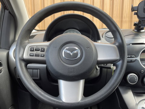 Mazda 2 1.5 GT-L | Airconditioning | Stoelverwarming | Elektrische Ramen | 16'' Lichtmetaal |