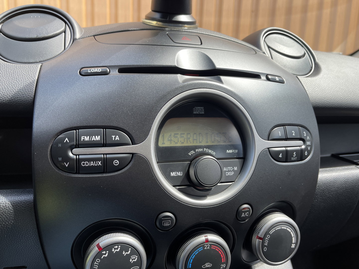 Mazda 2 1.5 GT-L | Airconditioning | Stoelverwarming | Elektrische Ramen | 16'' Lichtmetaal |