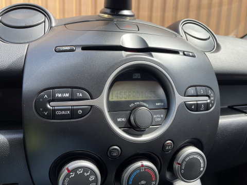 Mazda 2 1.5 GT-L | Airconditioning | Stoelverwarming | Elektrische Ramen | 16'' Lichtmetaal |