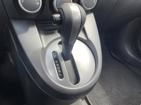 Mazda 2 1.5 GT-L | Airconditioning | Stoelverwarming | Elektrische Ramen | 16'' Lichtmetaal |