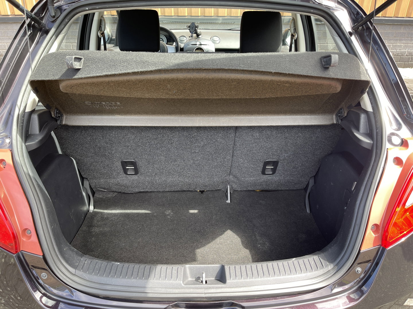 Mazda 2 1.5 GT-L | Airconditioning | Stoelverwarming | Elektrische Ramen | 16'' Lichtmetaal |