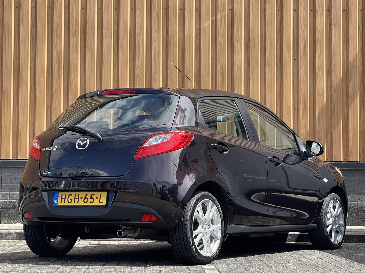 Mazda 2 1.5 GT-L | Airconditioning | Stoelverwarming | Elektrische Ramen | 16'' Lichtmetaal |