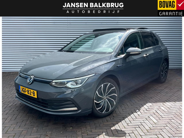 Volkswagen Golf - 1.5 TSI PANORAMADAK