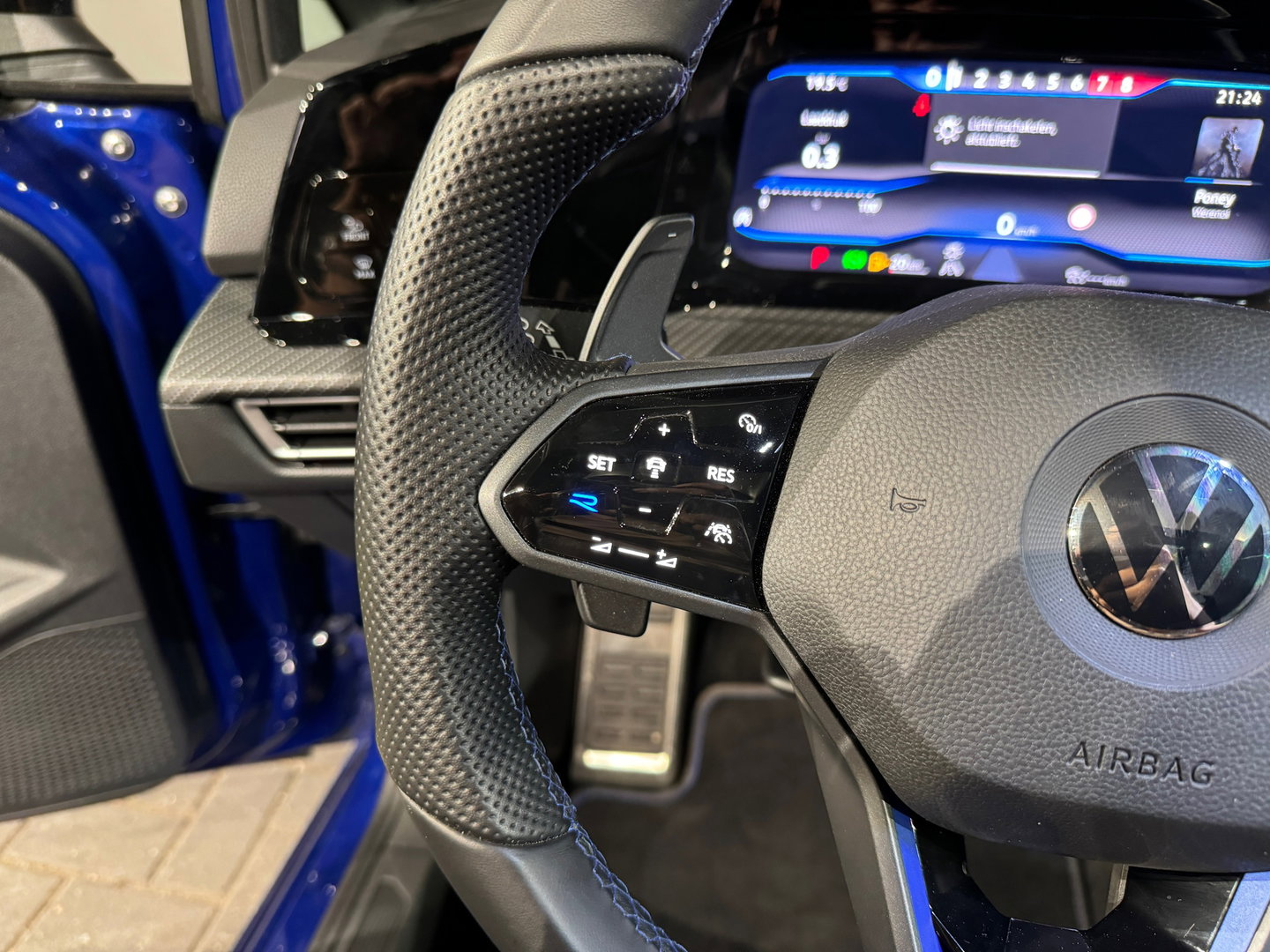Volkswagen Golf 2.0 TSI R 4M Performance Pano|HuD|H/K|Akrapovic