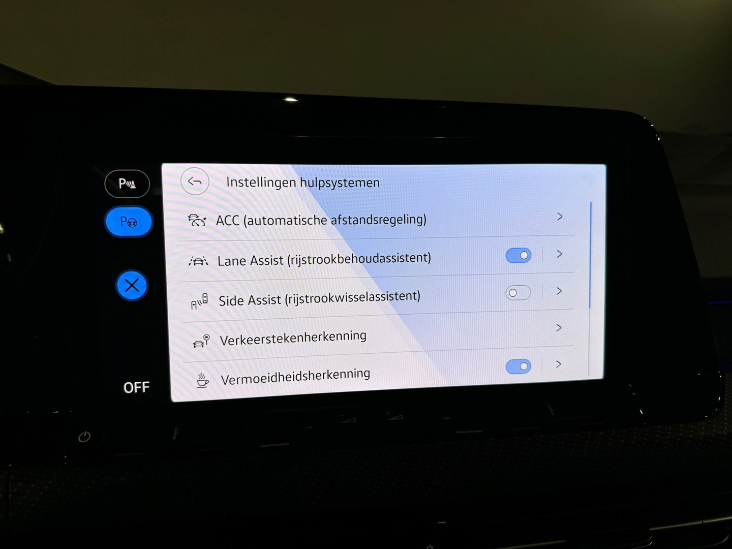 Volkswagen Golf 2.0 TSI R 4M Performance Pano|HuD|H/K|Akrapovic