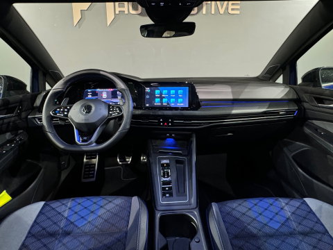 Volkswagen Golf 2.0 TSI R 4M Performance Pano|HuD|H/K|Akrapovic