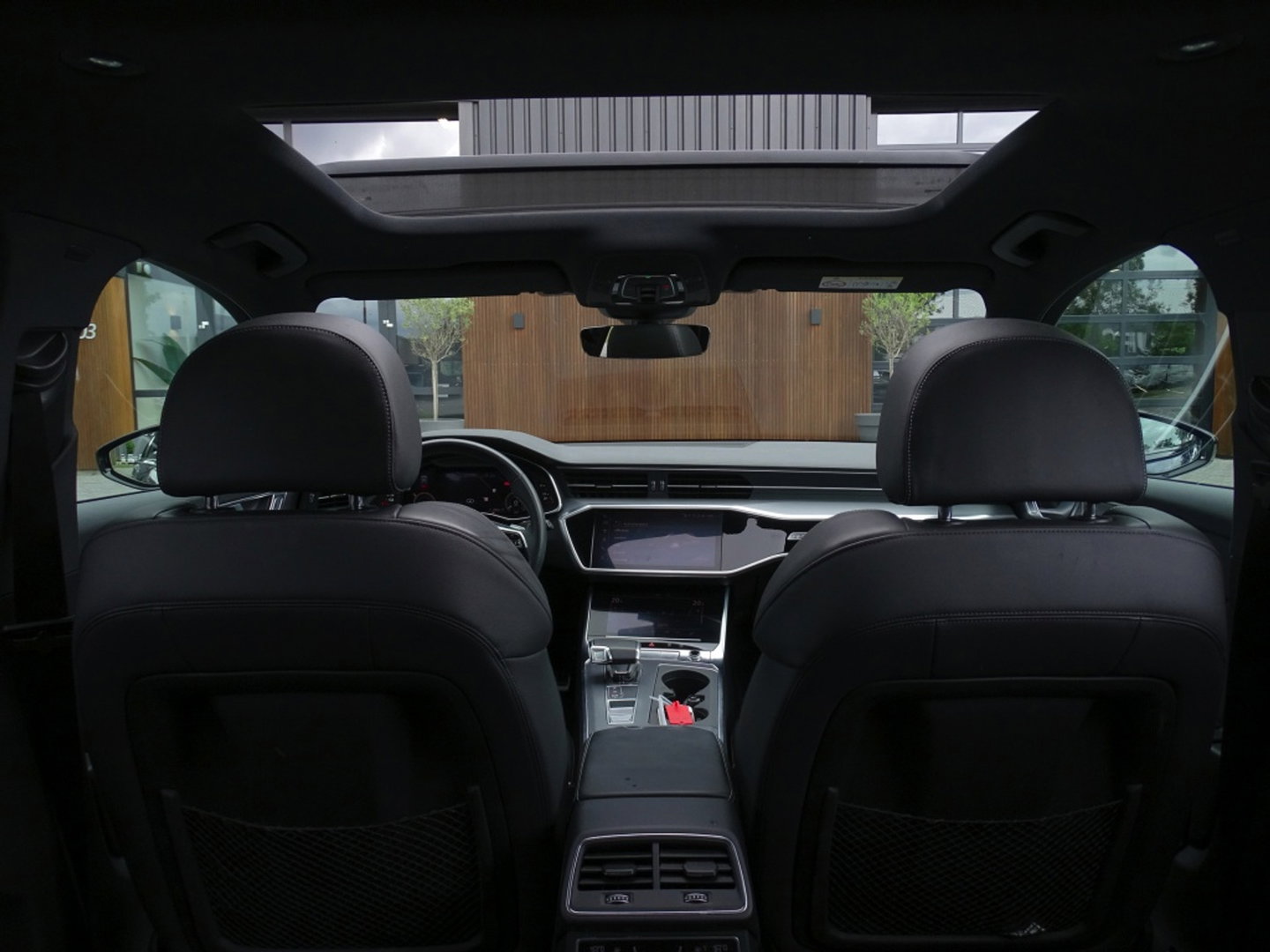 Audi A6 55 TFSIe 367PK Quattro / S-line / 2021 / panoramadak / LED