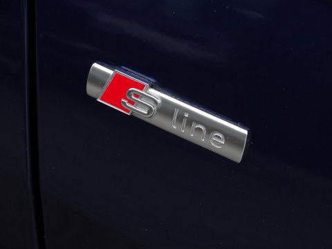 Audi A6 55 TFSIe 367PK Quattro / S-line / 2021 / panoramadak / LED