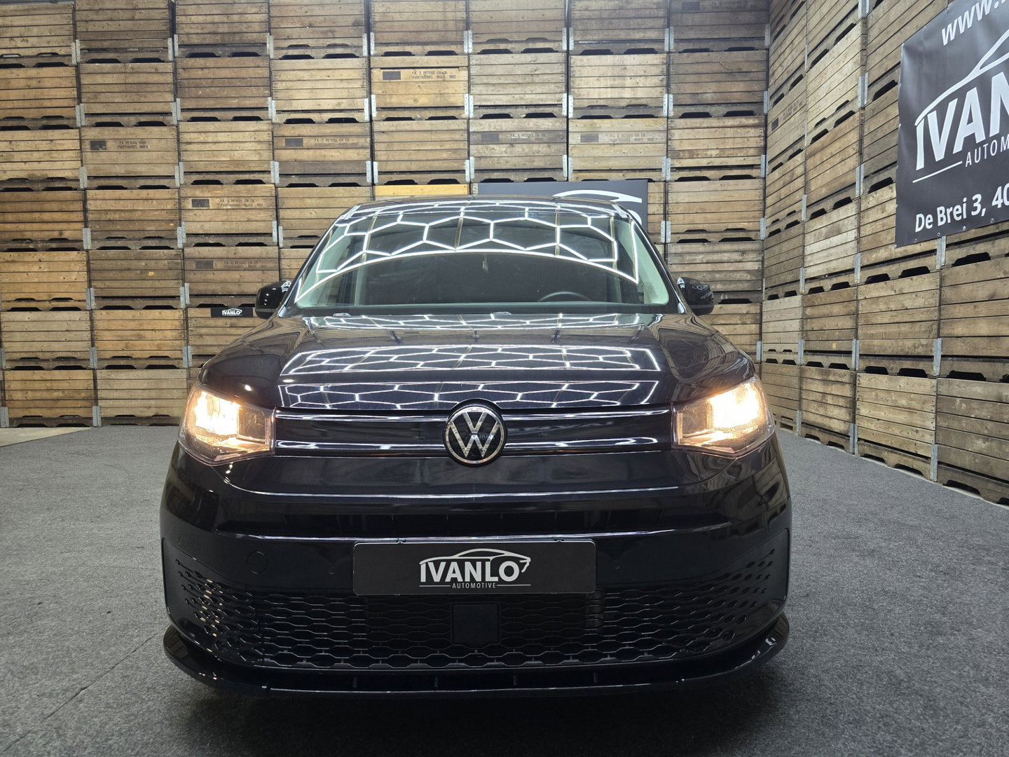 Volkswagen Caddy Cargo 2.0 TDI Comfort EDITION Leder Navi Sidebars Airco Camera Trekhaak 19"LM