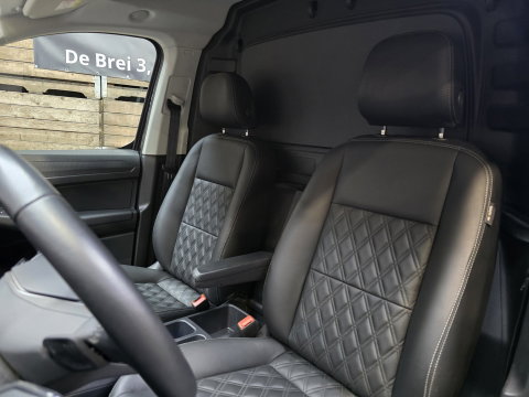 Volkswagen Caddy Cargo 2.0 TDI Comfort EDITION Leder Navi Sidebars Airco Camera Trekhaak 19"LM
