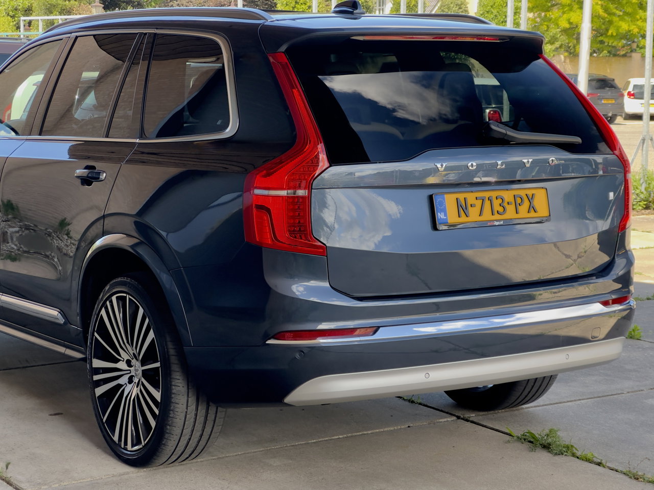 Volvo XC90