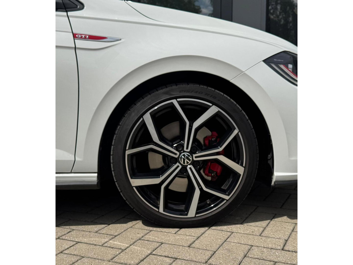 Volkswagen Polo 2.0 TSI GTI PANO KEYLESS BEATS