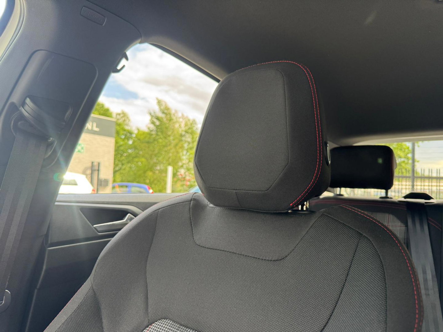 Volkswagen Polo 2.0 TSI GTI PANO KEYLESS BEATS
