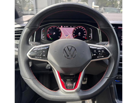 Volkswagen Polo 2.0 TSI GTI PANO KEYLESS BEATS