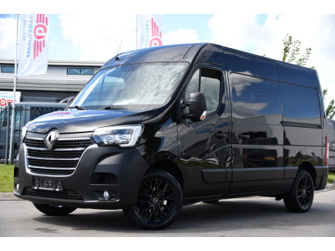 Renault Master T35 2.3 dCi 150 L2H2 Black Edition Camera, Cruise, 2 x Schuifdeur, LED, Clima, Trekhaak, Sensoren, Multimedia, Uniek!