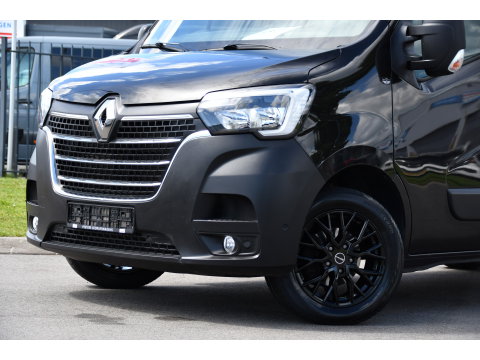 Renault Master T35 2.3 dCi 150 L2H2 Black Edition Camera, Cruise, 2 x Schuifdeur, LED, Clima, Trekhaak, Sensoren, Multimedia, Uniek!