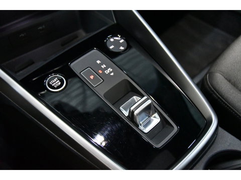 Audi A3 Sportback 35TFSI 1.5 S-Line Panorama Led matrix