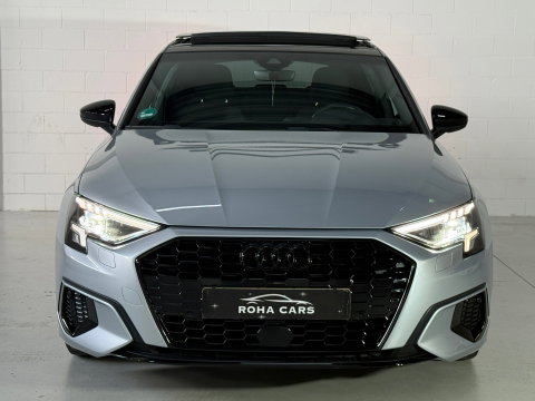 Audi A3 Sportback 35TFSI 1.5 S-Line Panorama Led matrix