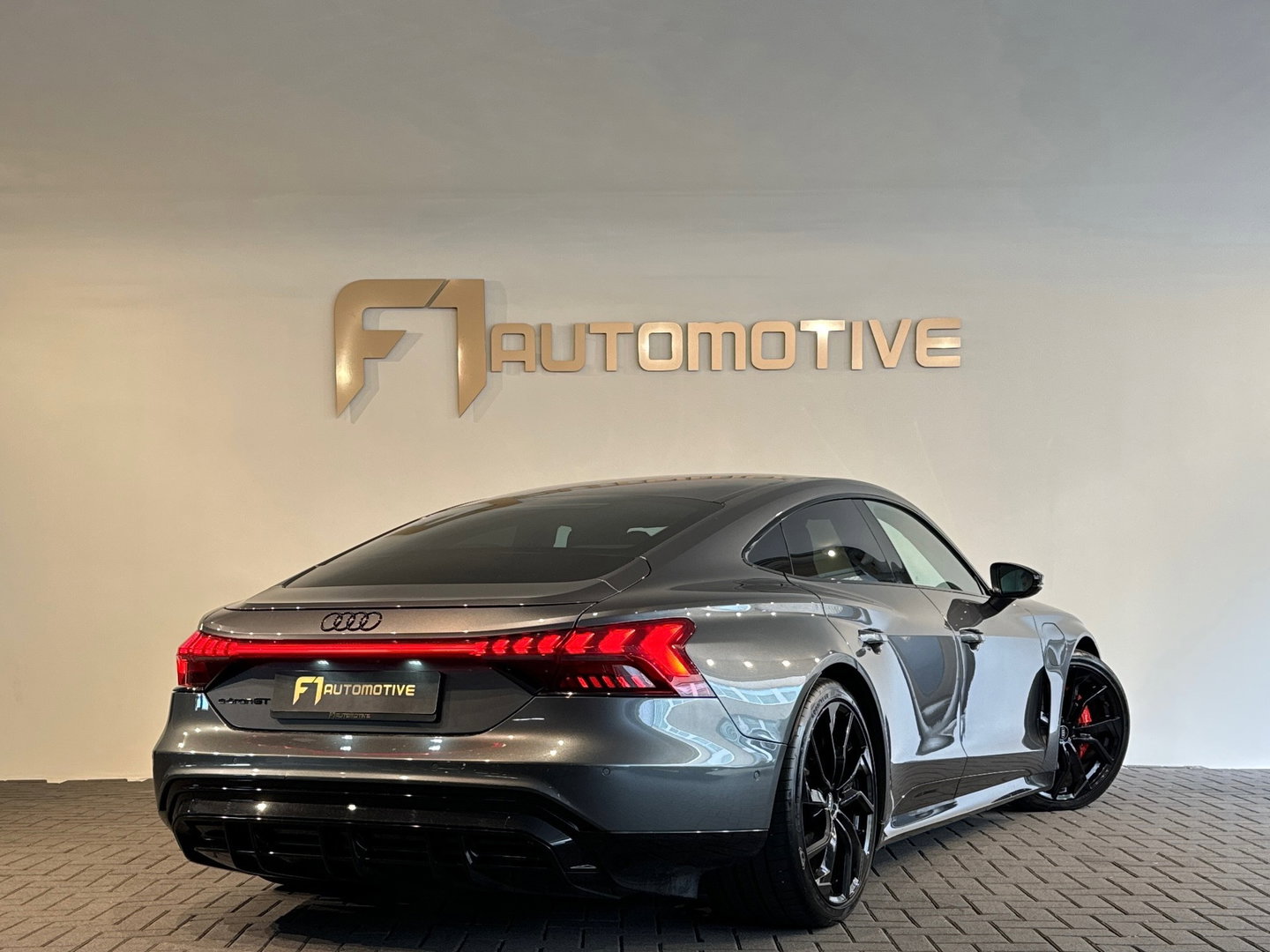 Audi e-tron GT GT 93 kWh Pano|HuD|B&O|RS Seat|Luchtvering