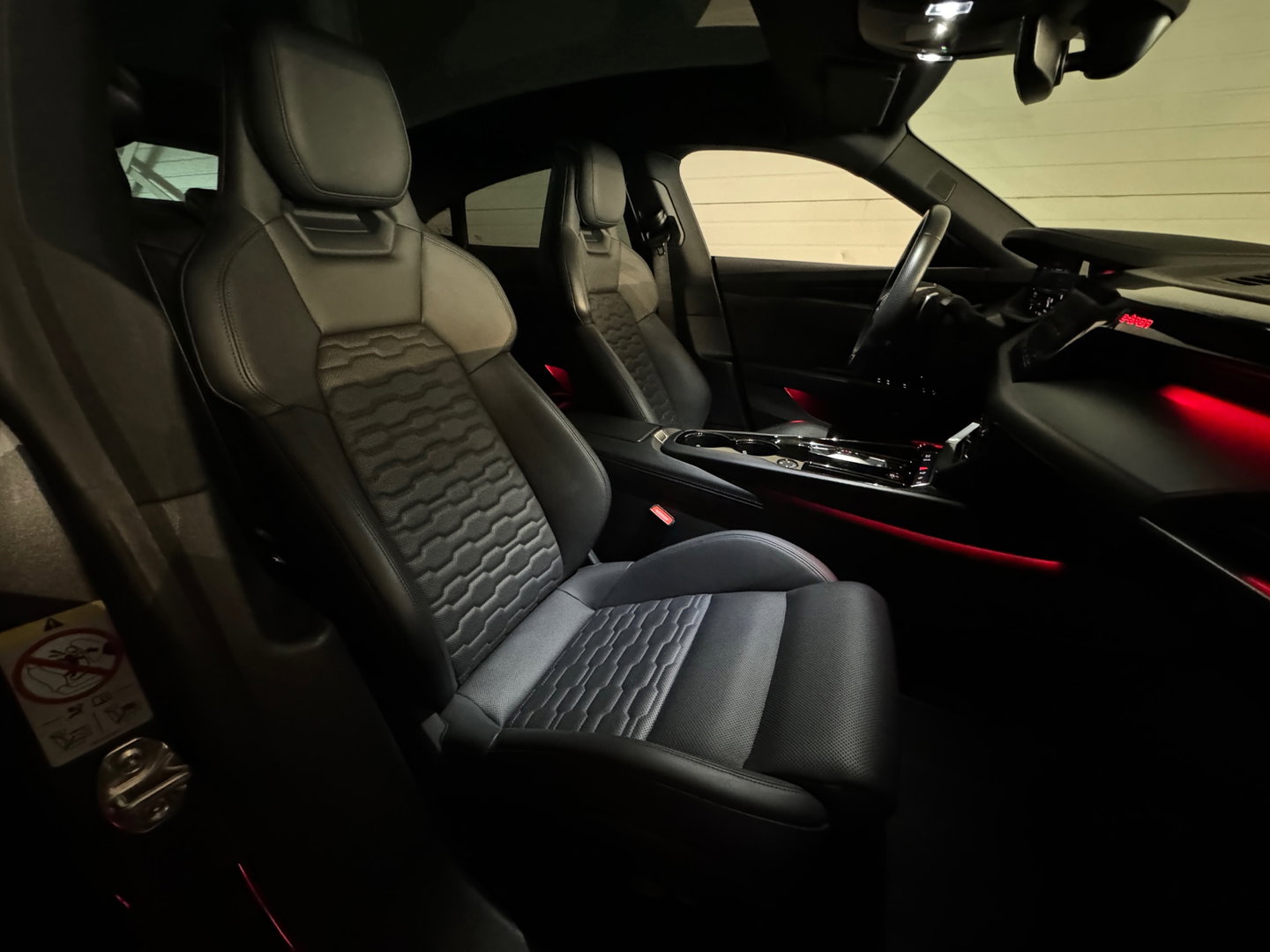 Audi e-tron GT GT 93 kWh Pano|HuD|B&O|RS Seat|Luchtvering