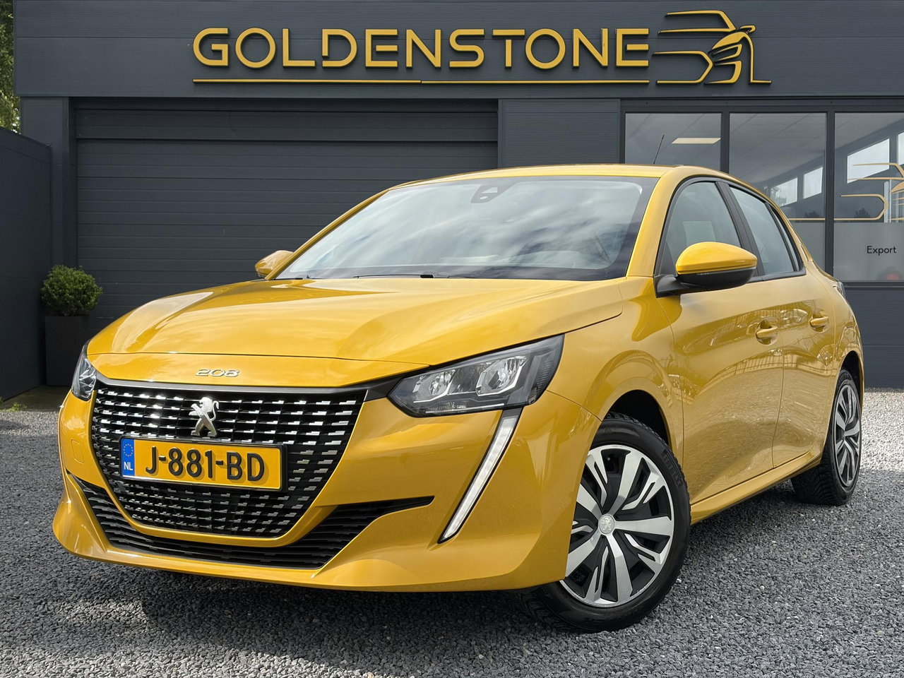 Peugeot 208