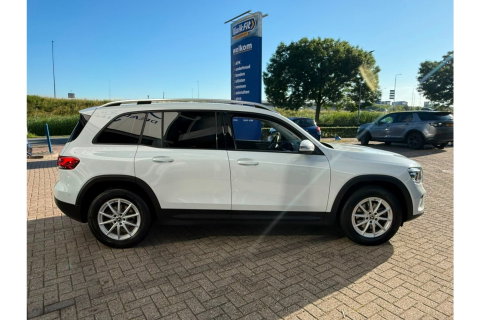 Mercedes-Benz GLB-Klasse 180 BNS SOL. LUX.AUTOMAAT NAVI PDC-CAMERA VIRTUAL STOELVW