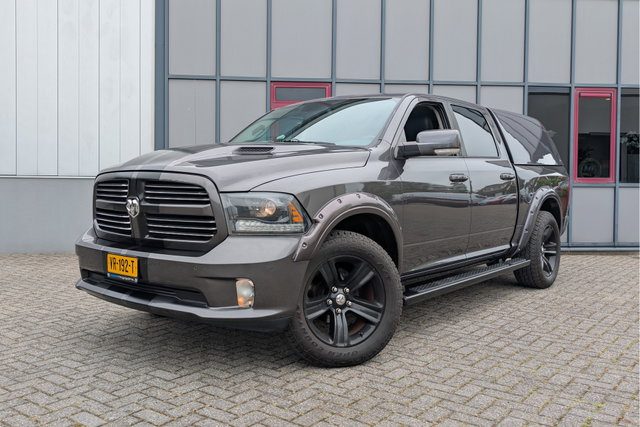 Dodge Ram 1500 - 5.7 V8 4x4 Crew Cab 5'7 Sport