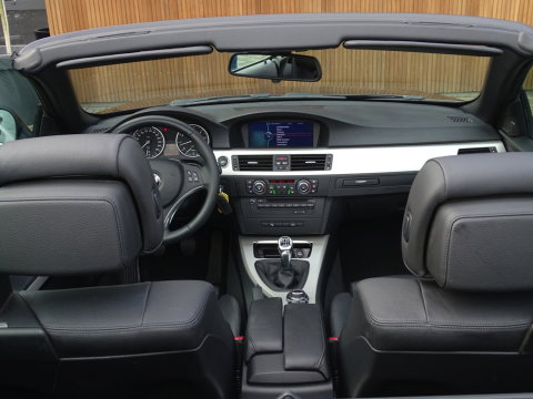 BMW 3 Serie Cabrio 320i 163PK / High Executive / 2012 / M-Sport /