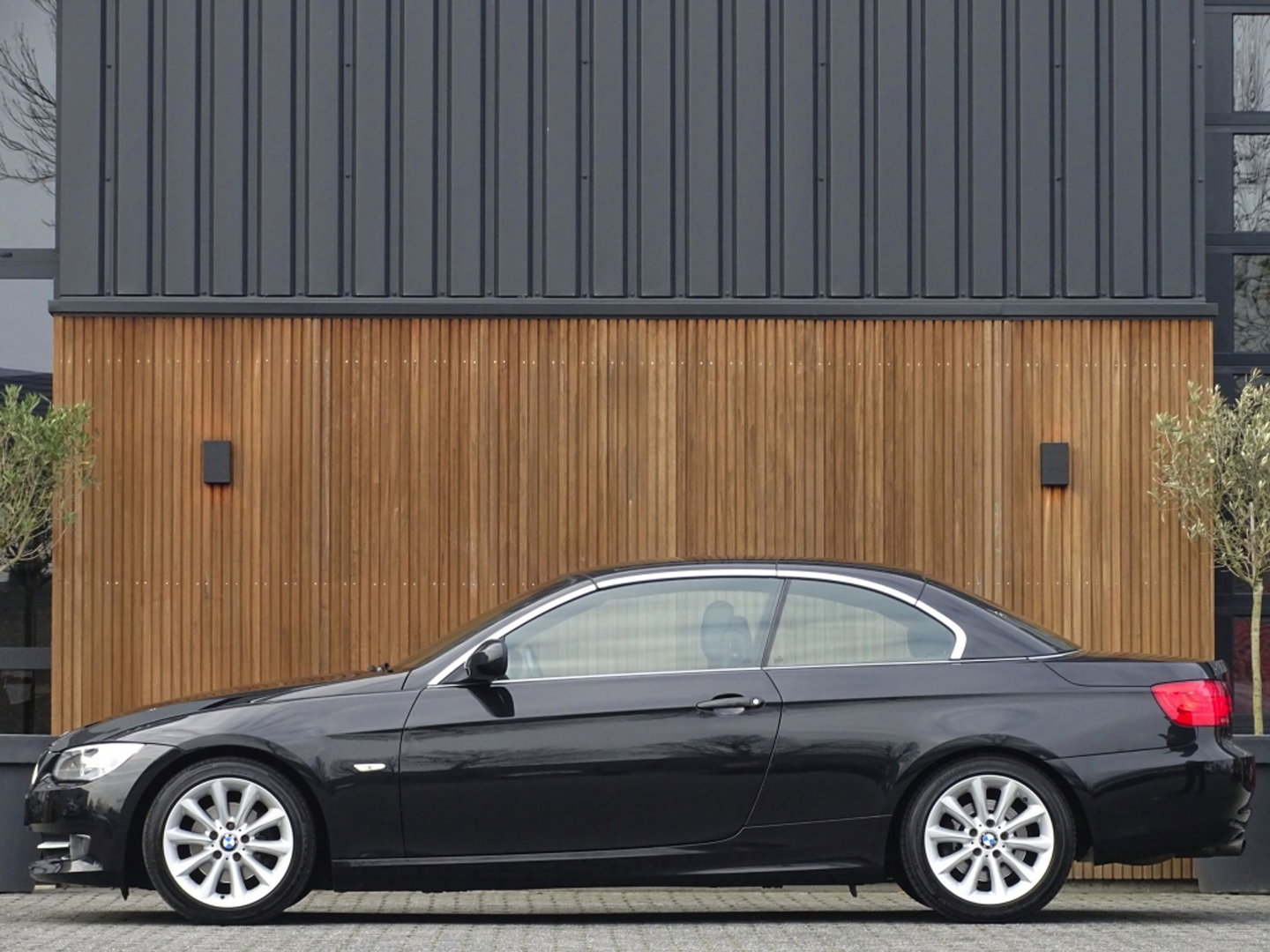 BMW 3 Serie Cabrio 320i 163PK / High Executive / 2012 / M-Sport /