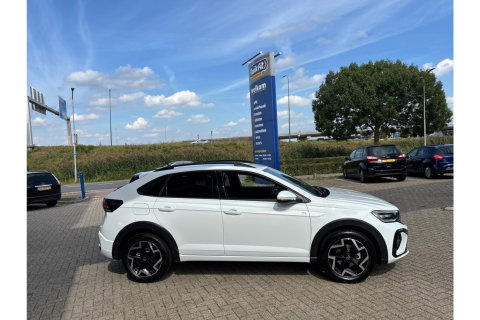 Volkswagen Taigo 1.0 TSI R-LINE AIRCO NAVI CARPLAY PDC STOELVERW.