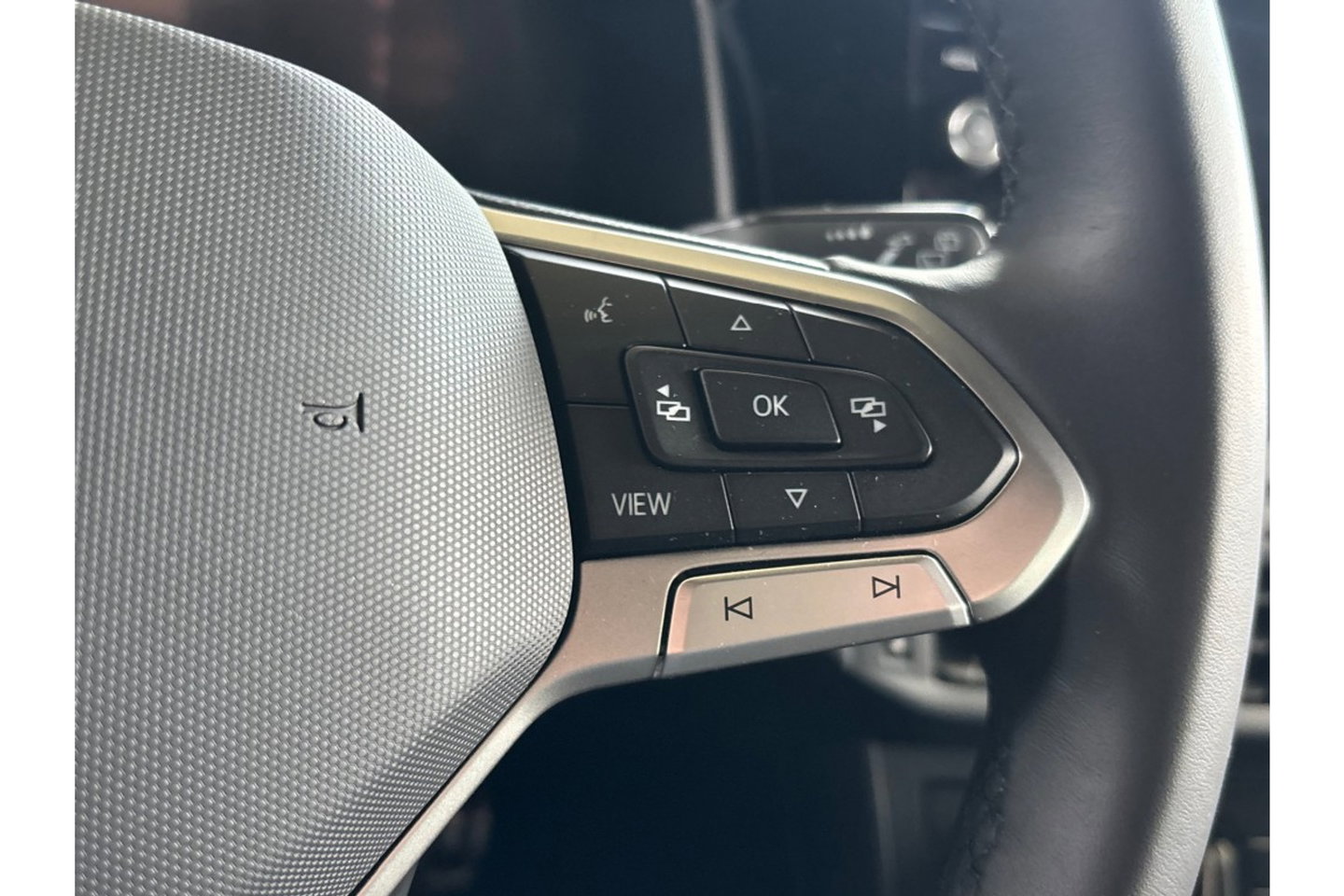 Volkswagen Taigo 1.0 TSI R-LINE AIRCO NAVI CARPLAY PDC STOELVERW.