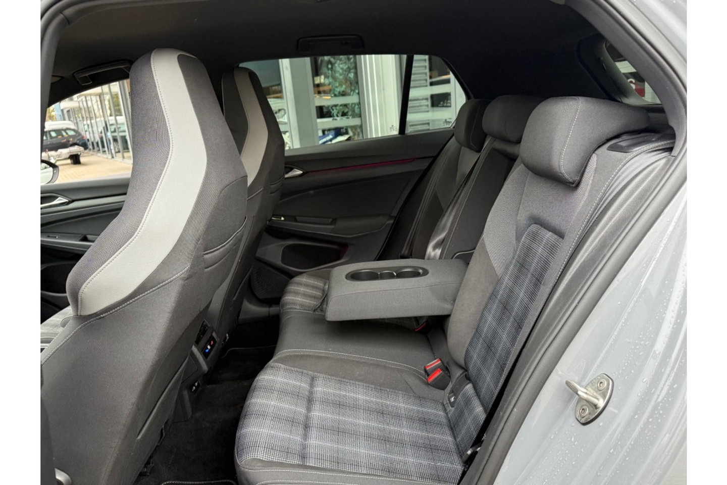 Volkswagen Golf 2.0 TDI GTD 199PK AIRCO NAVI NARDO.