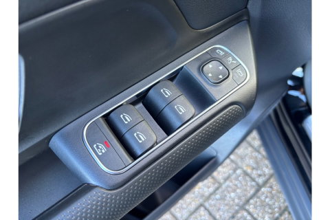 Mercedes-Benz B-Klasse 250E AUTOMAAT LUXURY LINE NAVI PDC-CAMRERA STOELVW.