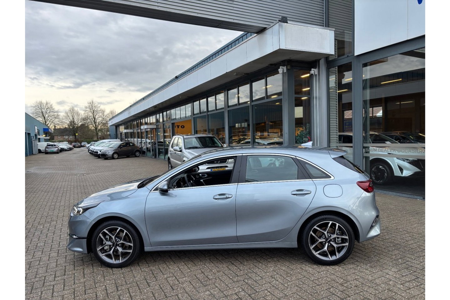 Kia Ceed 1.5 T-GDI AUTOMAAT DYNAMICLINE NAVI PDC WINTERPACK.