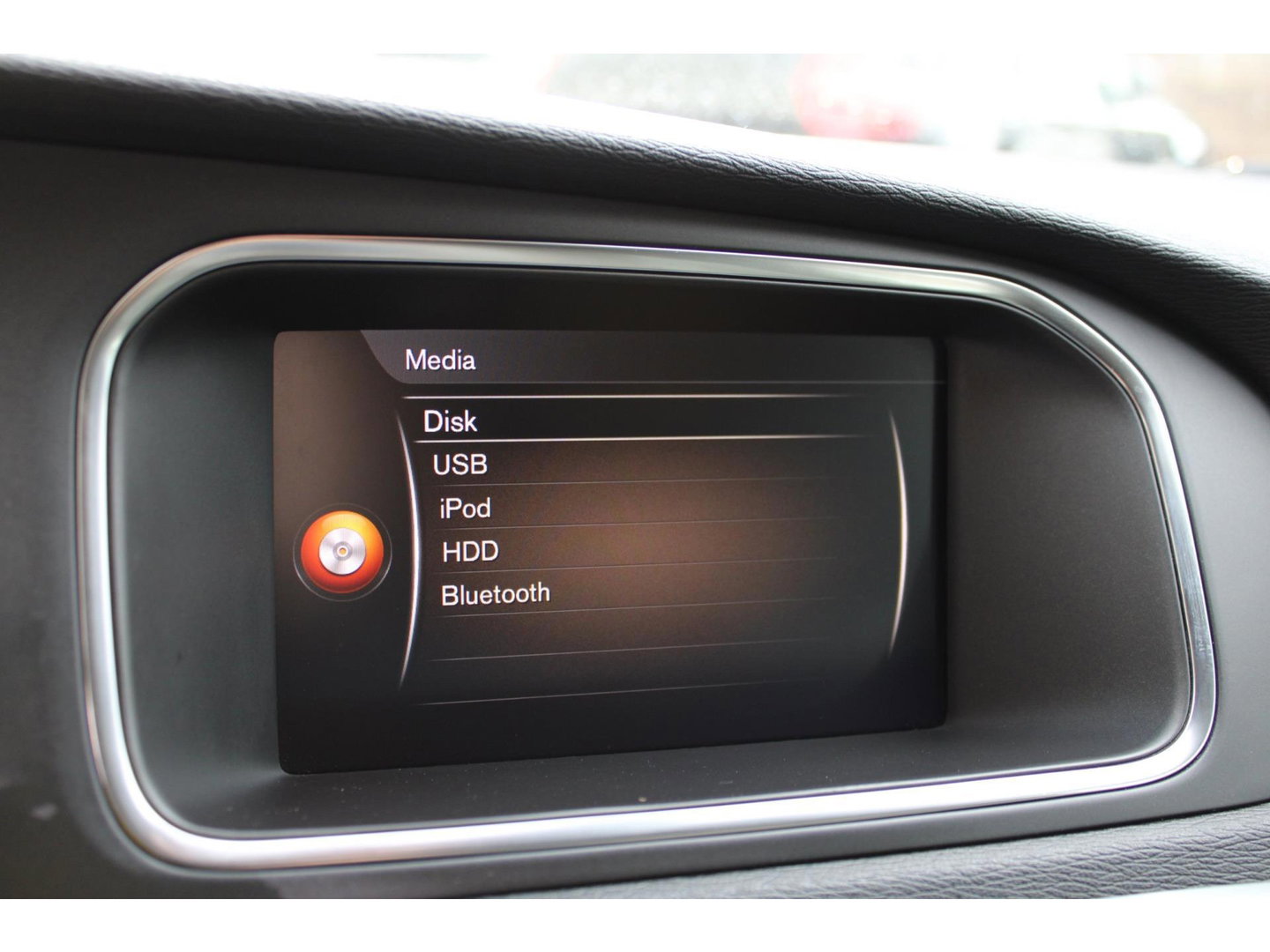 Volvo V40 Cross Country T3 Geartronic | Trekhaak 1500 kg | Standkachel | Volvo On Call | Camera