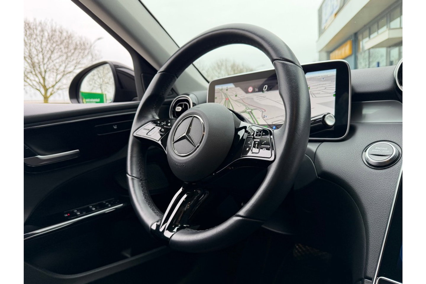 Mercedes-Benz C-Klasse 300 E LUX. LINE PHEV AUTOMAAT AIRCO-ECC NAVI PDC-CAMERA.