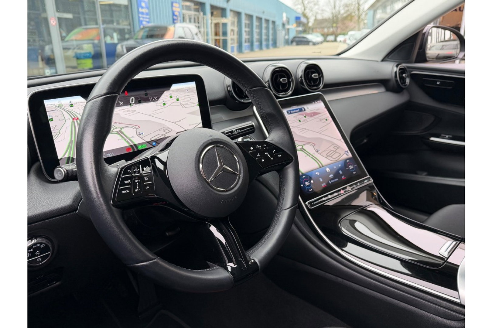 Mercedes-Benz C-Klasse 300 E LUX. LINE PHEV AUTOMAAT AIRCO-ECC NAVI PDC-CAMERA.