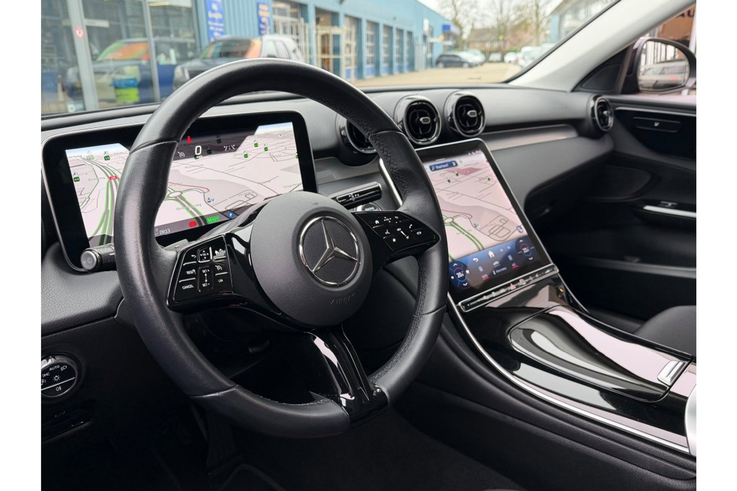 Mercedes-Benz C-Klasse 300 E LUX. LINE PHEV AUTOMAAT AIRCO-ECC NAVI PDC-CAMERA.