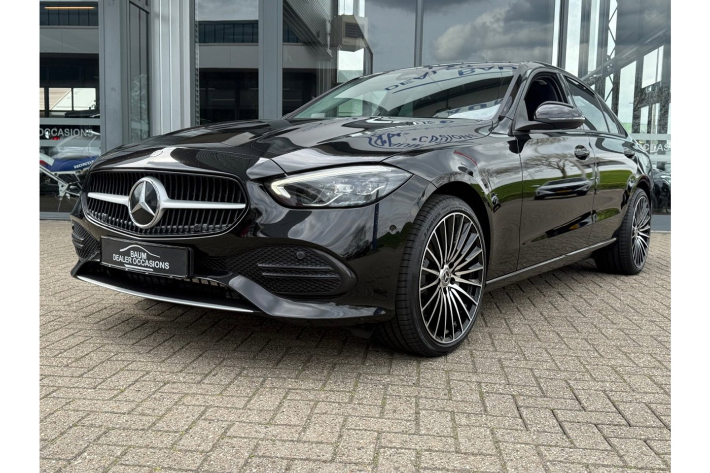 Mercedes-Benz C-Klasse 300 E LUX. LINE PHEV AUTOMAAT AIRCO-ECC NAVI PDC-CAMERA.
